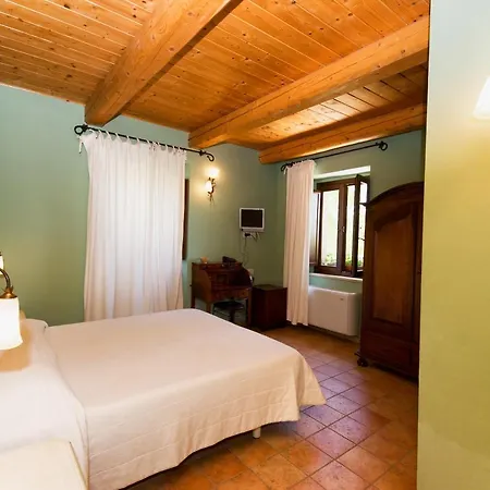 Le Calvie, Casa di campagna *