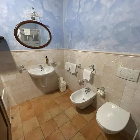 Le Calvie, Camerino