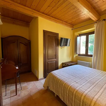 Le Calvie, Casa di campagna *